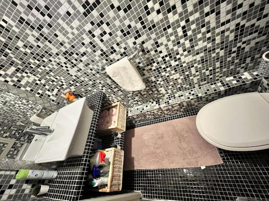 Апартаменты Cozy Haven Near Paris La Defense Grande Arche Курбевуа Экстерьер фото