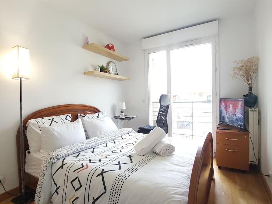 Апартаменты Cozy Haven Near Paris La Defense Grande Arche Курбевуа Экстерьер фото